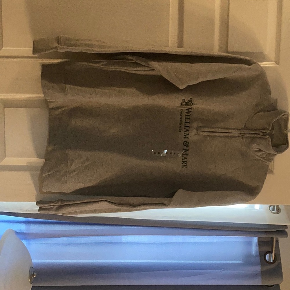 Sweatshirt -William and Mary College